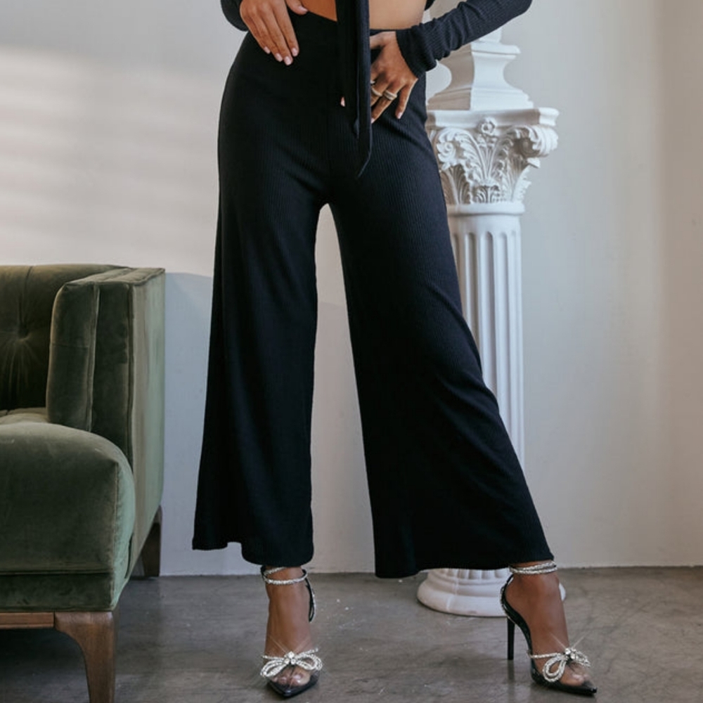 𝙍𝙀𝙎𝙏𝙊𝘾𝙆𝙀𝘿🎥💎Diamond All Over Stiletto Heel - BLACK - Picture 9 of 13